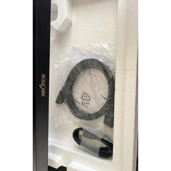 InnOview 15.6 inch 1080p portable monitor - Picture 3 of 3